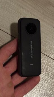 Insta 360 x2 - 3