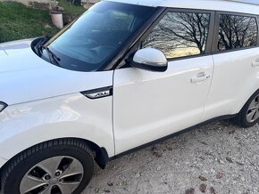 Soul 1,6 diesel 94 kw automat r.v.2013 - 3