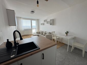 Štýlový 1,5-izbový byt na prenájom s výhľadom na Košice - 3