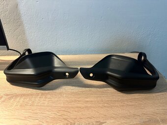 HONDA CB500X HANDGUARD - 3