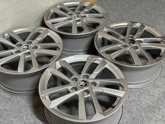 5X112 R17 6,5J ET43 AUDI A3 SKODA OCTAVIA VW GOLF - 3