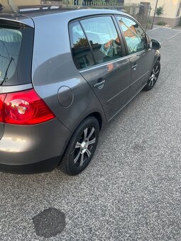 Vw golf 5 - 3