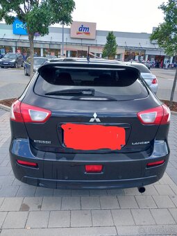 MITSUBISHI LANCER - 3