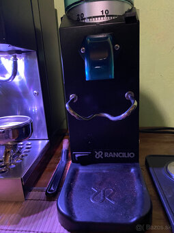 Pákový kávovar Rancilio + mlynček - 3