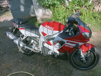 Predám Yamahu R6 - 3