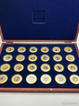 Zaujímavé zbierky medailí pozlatené Zlato Au 999 + swarovsky - 3