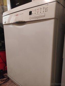 Predám umývačku riadu Zn. Bosch - 3