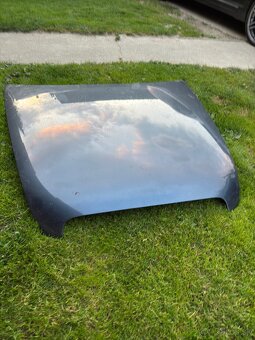 Predna kapota Audi a6 c6 - 3