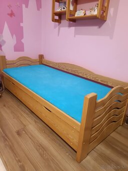 Predám detskú posteľ 80x180 s matracom - 3