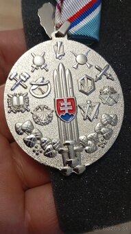 Medaily vojenské - 3