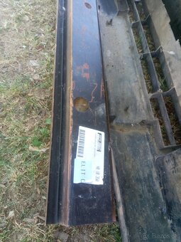 Škoda favorit, nárazník+výstuha - 3