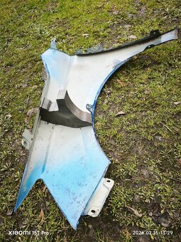 Predny pravy blatnik fabia 3 - 3