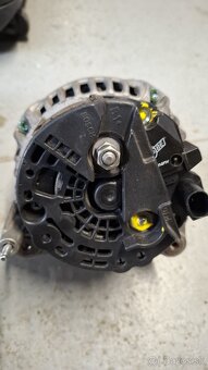 BOSCH 0 986 045 340 - Alternátor - 3