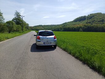 Predám Renault Clio 1,5 dci 63 kW, STK a EK do 24.10.2026 - 3