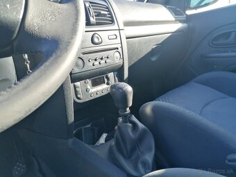 Renault clio 1.6 16v 79kw - 3