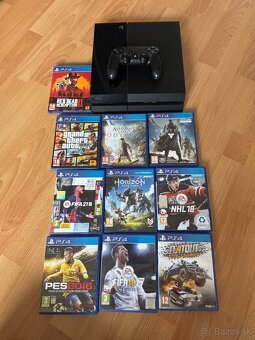 Playstation 4 - 3