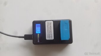 Inteligentná nabíjačku na dve batérie LP-E17 (Canon) - 3