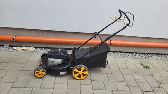 Kosacka s pojazdom - 3