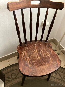 Kuchynsky stol+stolicky - 3