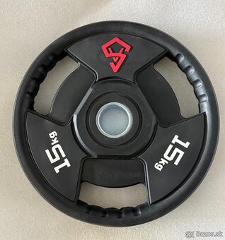 TOP POGUMOVANÉ KOTÚČE VARNIKA STRENGTH - 3