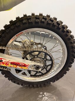 Suzuki rmz 250 - 3