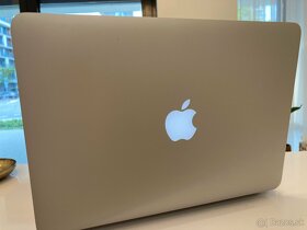 Apple MacBook Pro - 3