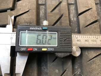 235/50R19 continental. - 3