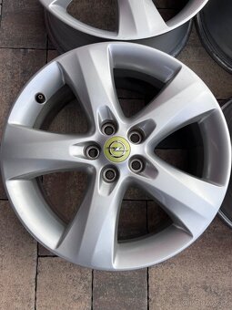 Original hliníkové disky Opel R17, 5x105 - 3