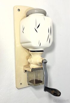 Nasteny mlynček na kávu / Peper - 3