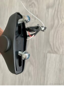 Univerzálne zrkadlá so smerovkami - 3