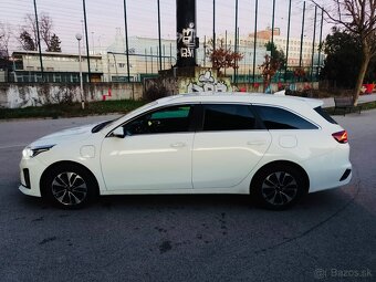 Kia Ceed SW 1.6 GDi Plug-in hybrid Gold ODPOCET DPH - 3