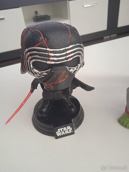 Figúrky ( cena za kus 10€  ) - 3