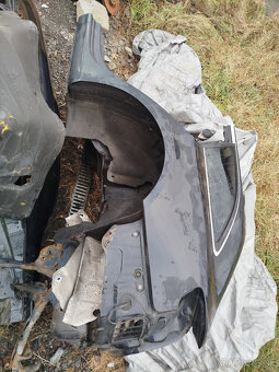 Audi A4 B8 kombi ľavý zadný blatník 100€ - 3