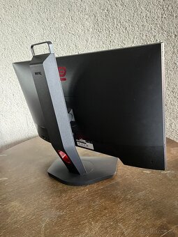 Predám 24" Zowie by BenQ XL2411K 144hz Monitor - 3