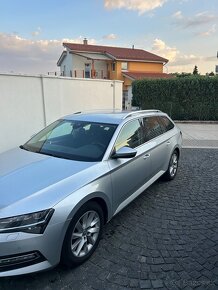 Škoda superb 2.0 TDI 147 DSG 4x4 STYLE - 3