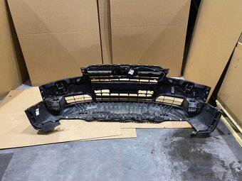 Predny Naraznik Audi A8 4H Facelift 4H0807679P 4H0807065H - 3