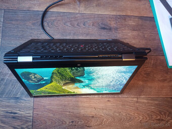 Lenovo X1 Yoga Ultrabook - 3