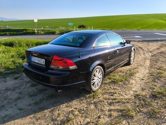 Volvo C70 D5 – spoľahlivý kabriolet s výkonným motorom - 3