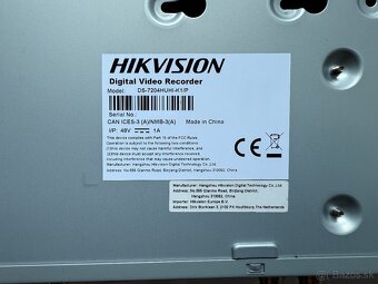 Disk WD Purple 6 TB + DVR HikVision DS-7204HUHI-K1/P - 3