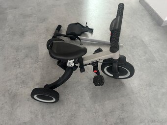 Trojkolka Movkee s vodiacou tyčou - 3