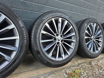 ŠKODA TRINITY KODIAQ+PIRELLI 235/50 R19 - 3