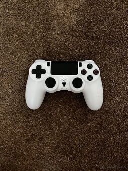 PlayStation 4 Pro - 3