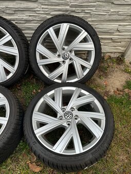 Zimná sada originál VW golf 8 225/40R18 - 3