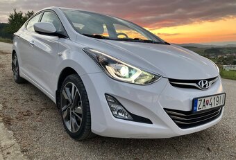 Predám Hyundai, kúpeny na Slovensku, len 53800 km - 3