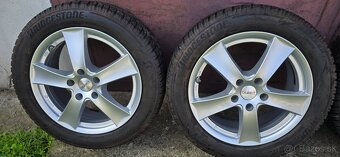 5x115,r17,7J,et44,215-55-Bridgestone-2024,dezén 7, 5mm - 3