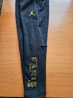 Chlapčenské tepláky Jordan 132-147cm, nové - 3