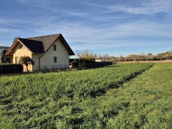 Predaj stavebné pozemky Práznovce, okr. Topoľčany - 3