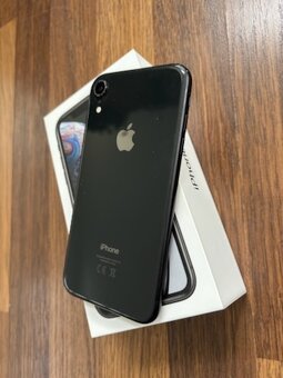 predam iPhone XR 64 GB - 3