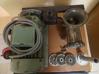 mlynček na mäso - 3