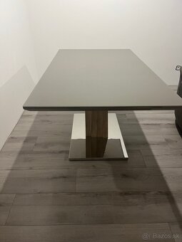 Jedálenský stôl - 3